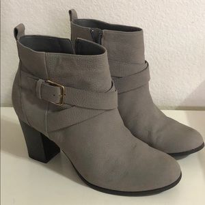 Cole Haan Signature Boots 6.5B Buckle Bootie